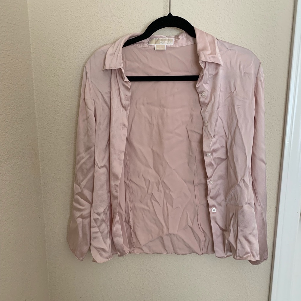“Pink ladies” silk button-up